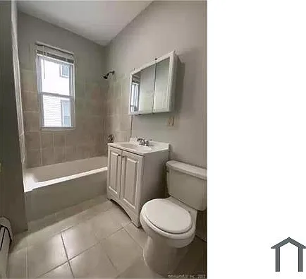 263 Martin St #1 — Photo 2