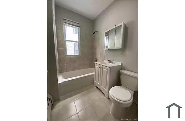 Building Photo - 263 Martin St #1