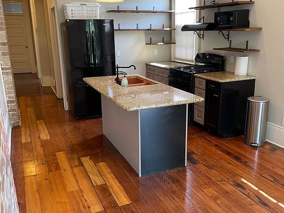 4th image of 3413-3415 Chartres St