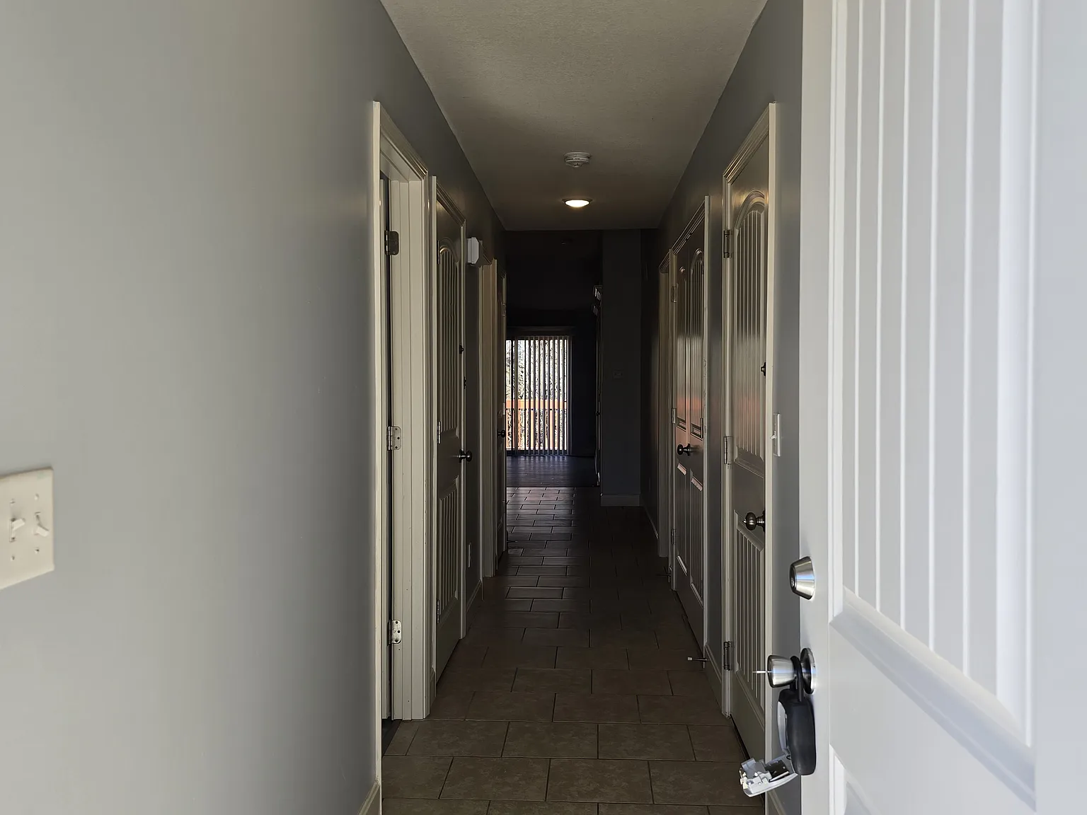 3 bed, 1300 sqft, $1,850 — Photo 3