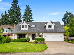 17430 Schalit Way, Lake Oswego, OR 97035