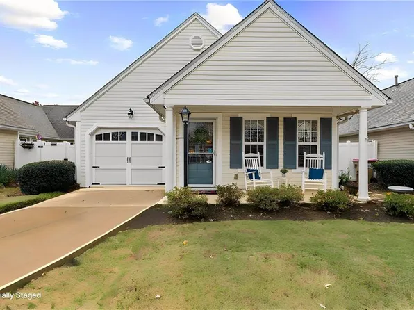 2135 Highland Gate Dr, Cumming, GA 30040