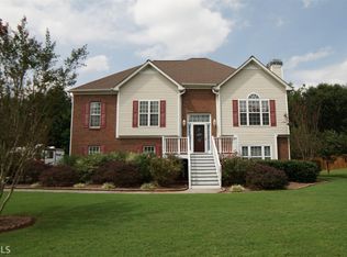 181 White Leaf Dr, Dallas, GA 30157