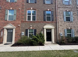 8256 Miner St, Greenbelt, MD