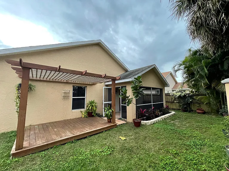 85 Burnt Pine Dr — Photo 18