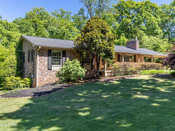 213 Beechwood Dr, Knoxville, TN 37920