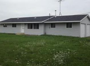 4431 Owens Rd, Cheboygan, MI 49721
