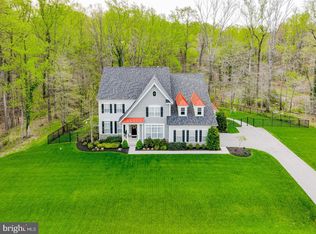 927 Heatherfield Ln, Millersville, MD