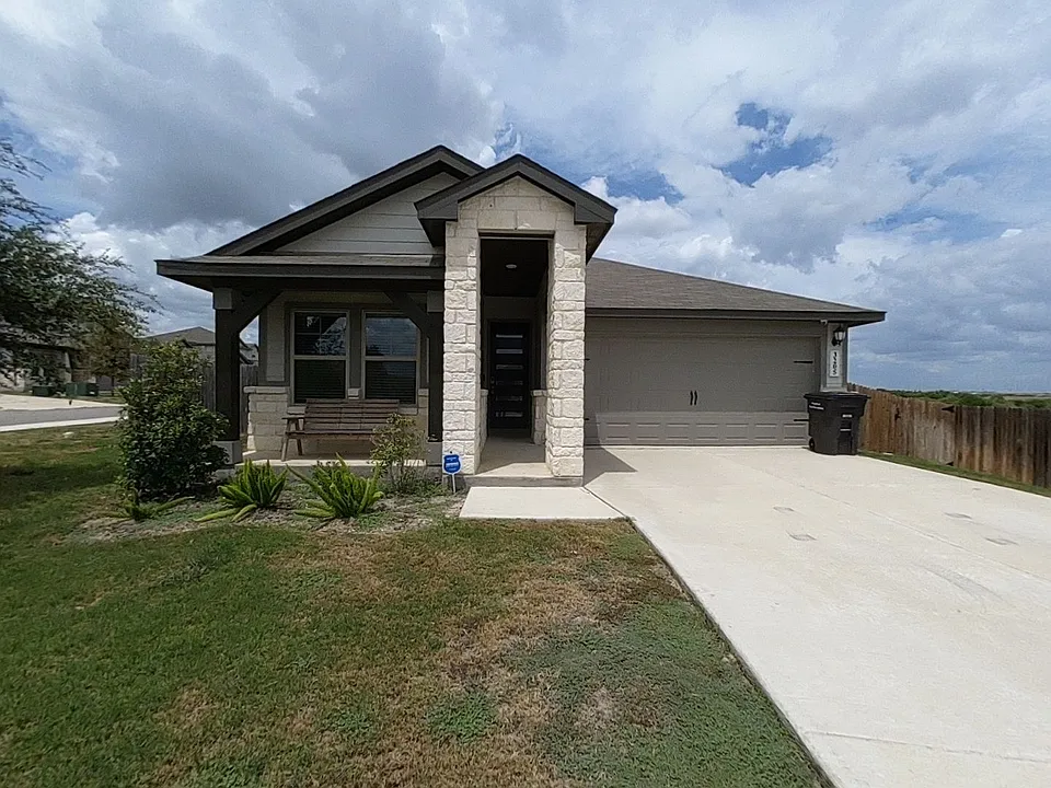3205 Junction Bay
