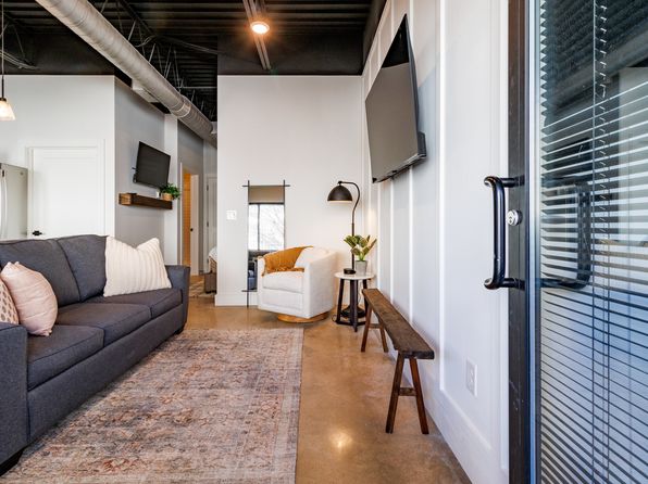 293 Plus Park Blvd #216