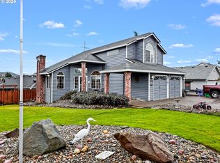 2350 SW 1st St, Gresham, OR 97080