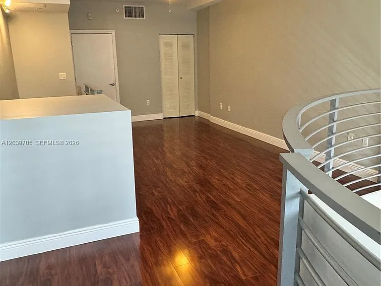 3339 Virginia St #105 — Photo 10