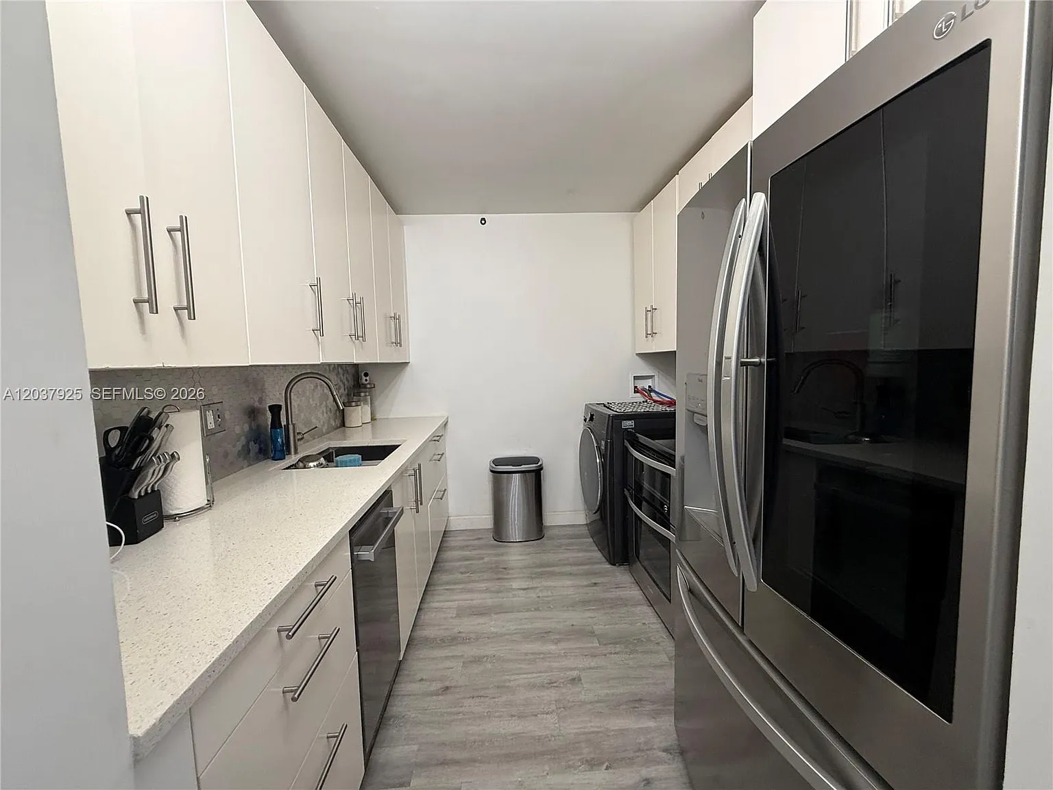 Saga Bay Gardens Condo — Photo 3