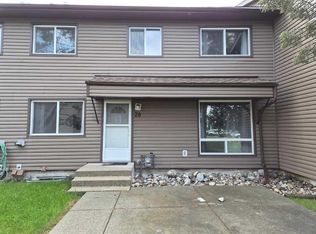5215 W 6th Ave #20, Edson, AB T7E 1K9