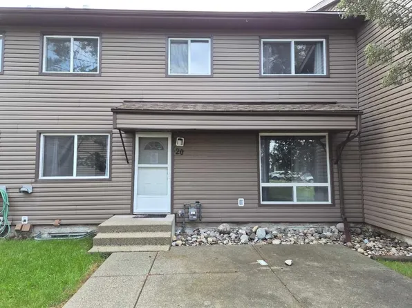 5215 W 6th Ave #20, Edson, AB T7E 1K9