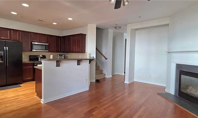 6150 Indian Wood Cir SE — Photo 9