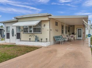 10800 London Dr, Port Richey, FL 34668
