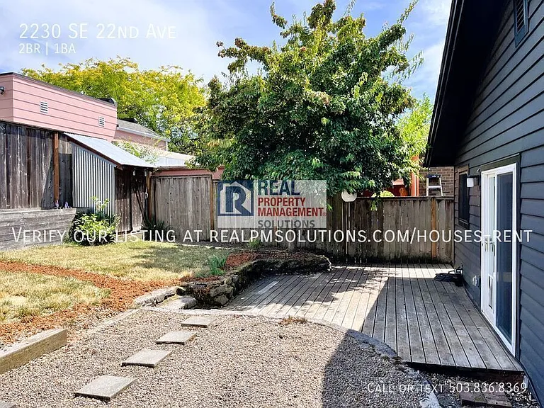 2230 SE 22nd Ave — Photo 31
