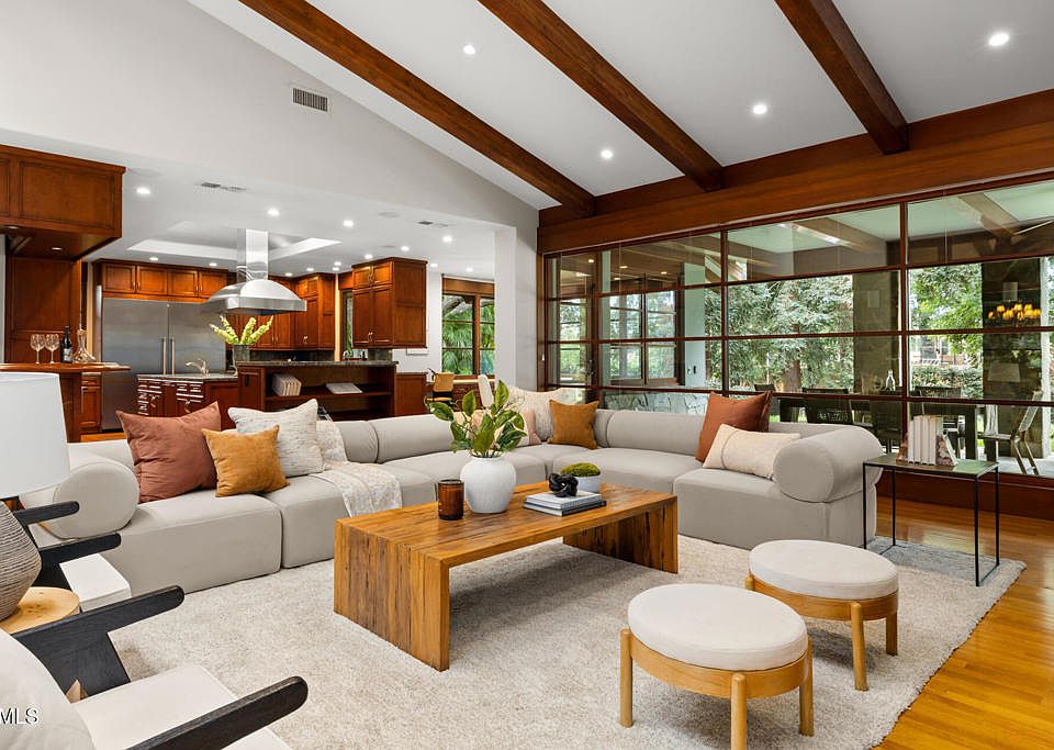 1st image of 921 Chapea Rd