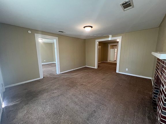 3rd image of 3220 19th St