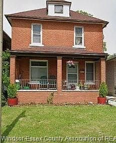 1st image of 876 Dougall Ave
