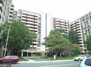 4141 Henderson Rd #307, Arlington, VA 22203