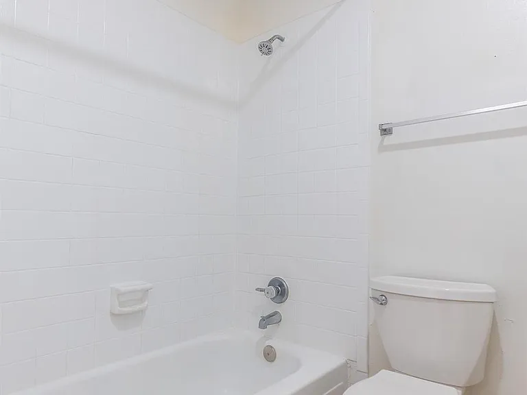 14600 Fonmeadow Dr #1106 — Photo 25