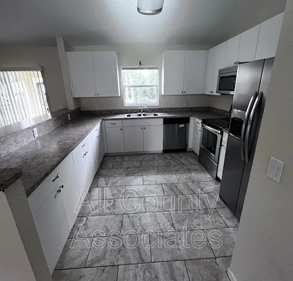 3707 Dothan Ave — Photo 4