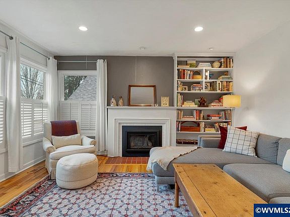 5th image of 350 Rural Ave S