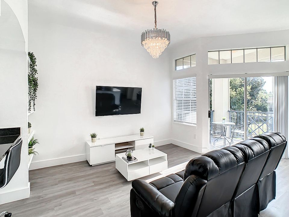1st image of 7204 Westpointe Blvd #1135