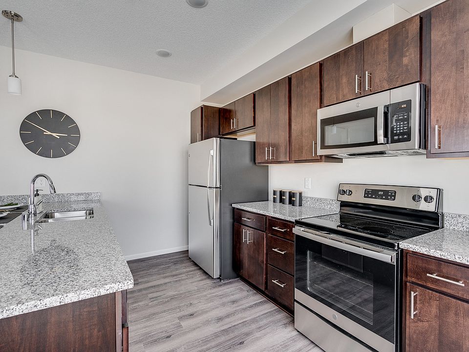 Ridge Floor Plan - Stainless Steel Appliances With Premium Fixtures & Finishes