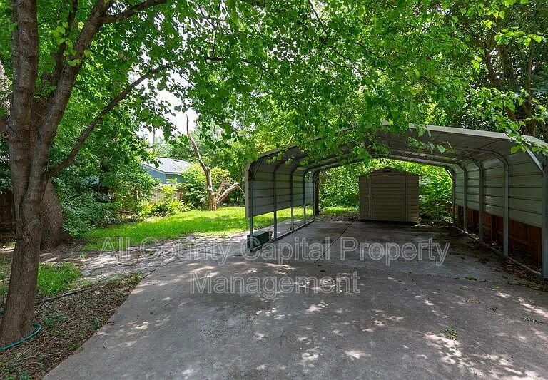 1601 W 29th St #1601 — Photo 20