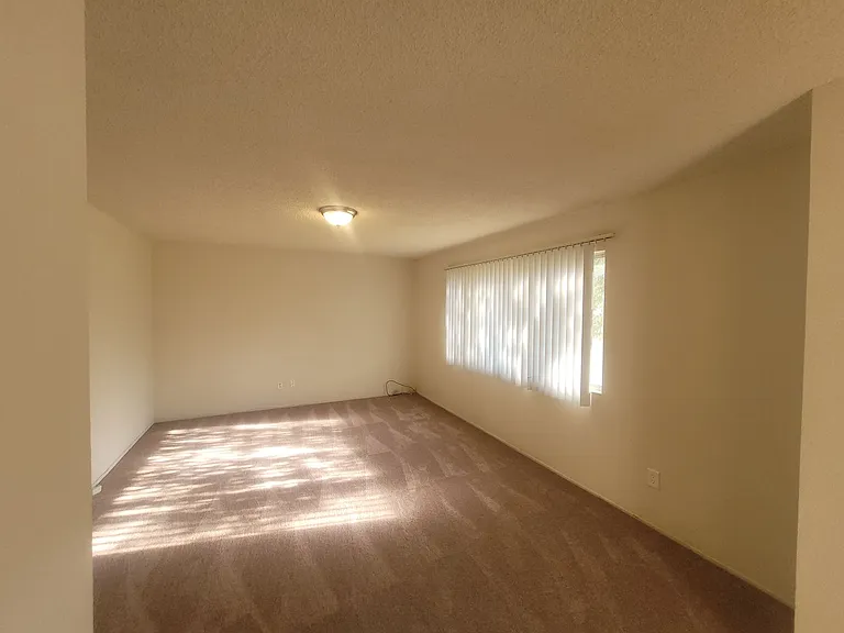 7139 Baranga Dr — Photo 15