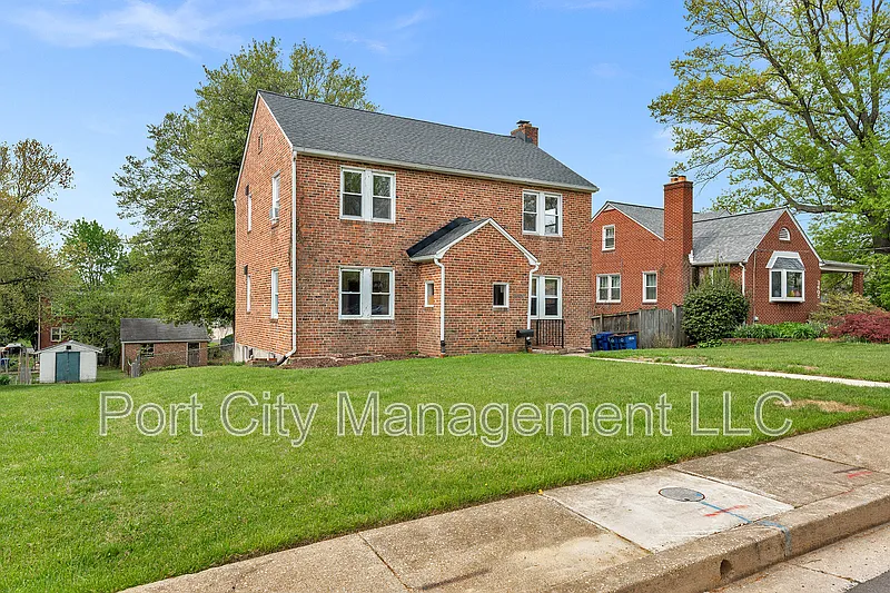 1 bed, 1.0 bath, 750 sqft, $1,100 — Photo 3