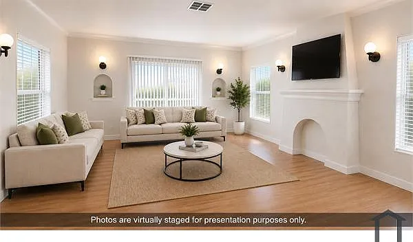 1421 W 90th Pl — Photo 1