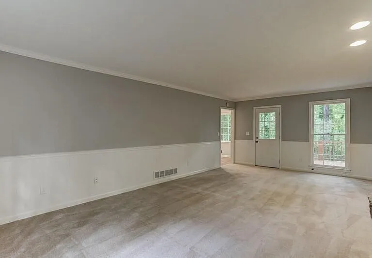155 County Cork Dr SW — Photo 8