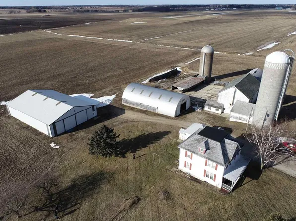 N6139 Highway 26, Juneau, WI 53039