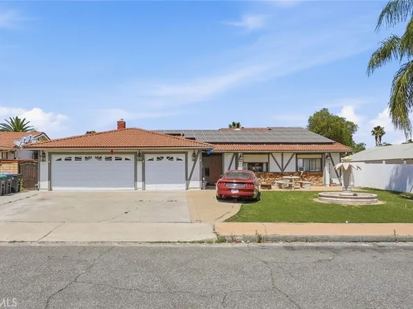 15060 Zieglinde Dr, Lake Elsinore, CA 92530
