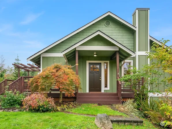 6122 SW 244th Street, Vashon, WA 98070