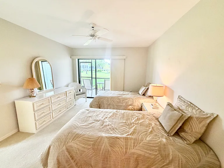 1208 Commonwealth Cir #J-101 — Photo 9