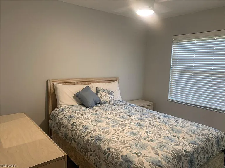 8715 Charter Club Cir #4 — Photo 10