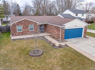 701 Stonehenge Dr, Canton, MI 48188