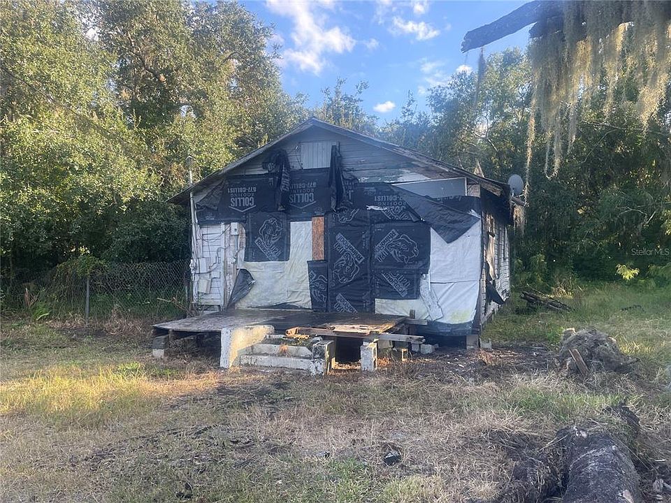 2nd image of 2811 E 20th St