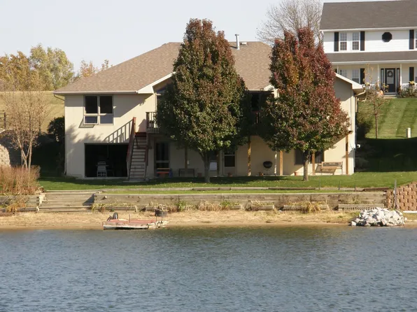 14626 Fir Cir, Plattsmouth, NE 68048