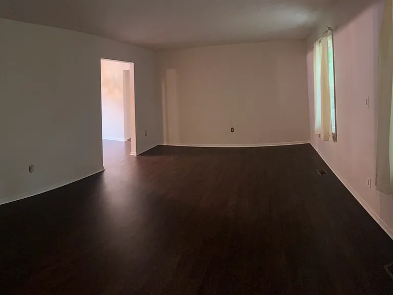 581 Running Bear Ct — Photo 13