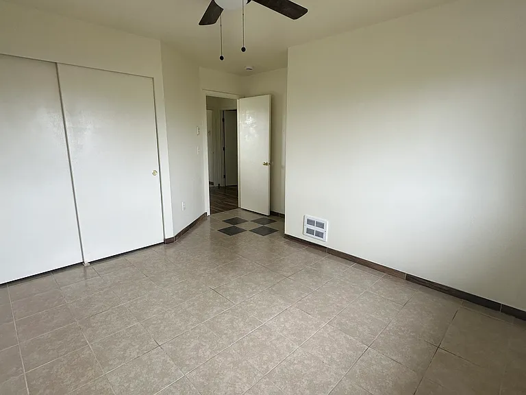 16124 Prairie Heights St SE — Photo 8