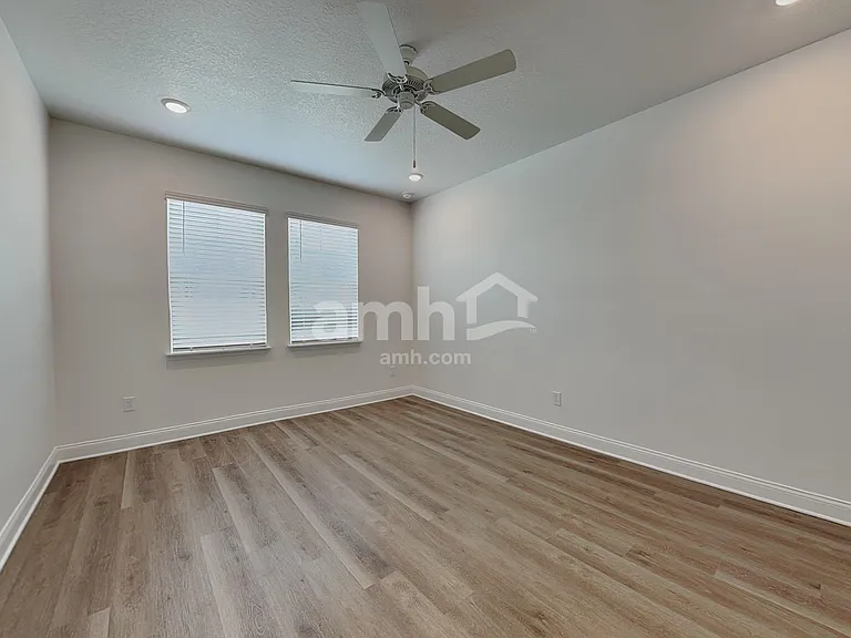 16385 Aubergine Alley — Photo 12
