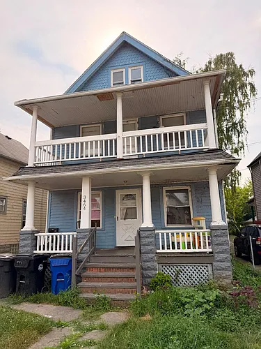 3464 W 49th St Photo 1