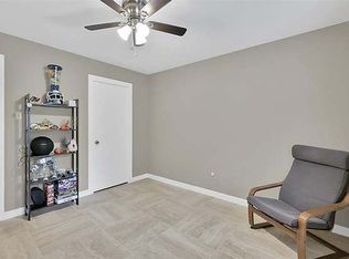 19 Summer Crest Cir, Spring, TX 77381