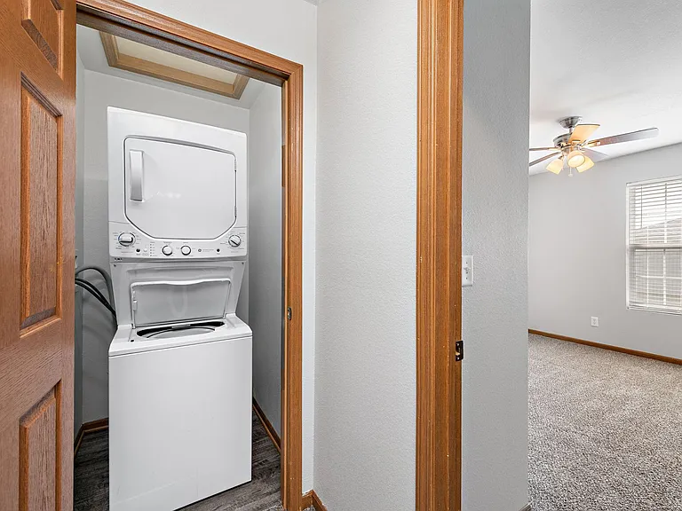 3314 N 103rd Place Edith 10353 #10333-10357 — Photo 28